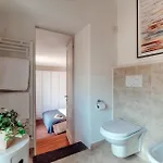 Flipping Flat - By Myhomeincomo *