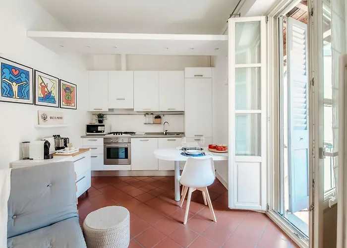 Flipping Flat - By Myhomeincomo Appartement *